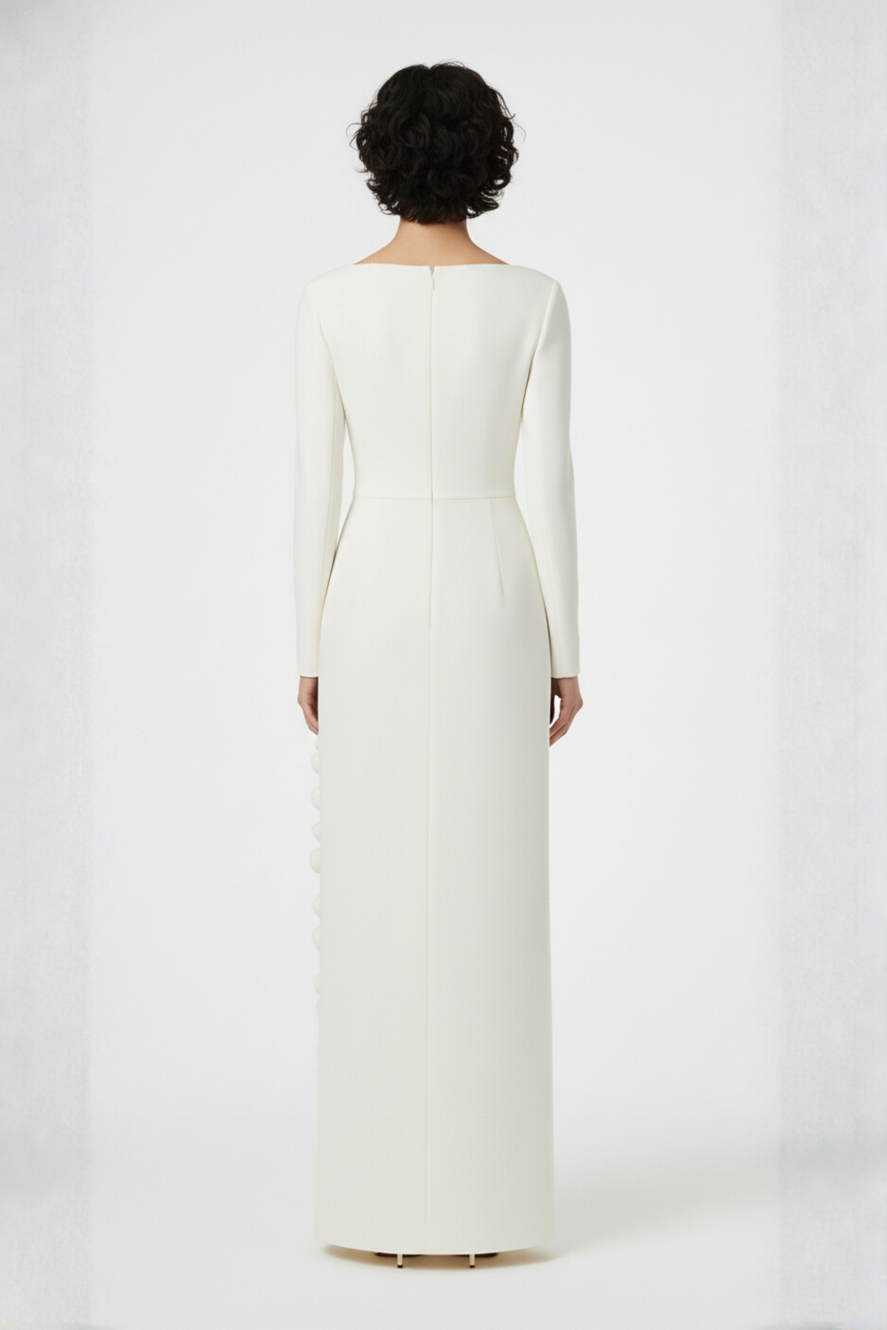 IVORY ROSE-SLIT COLUMN GOWN