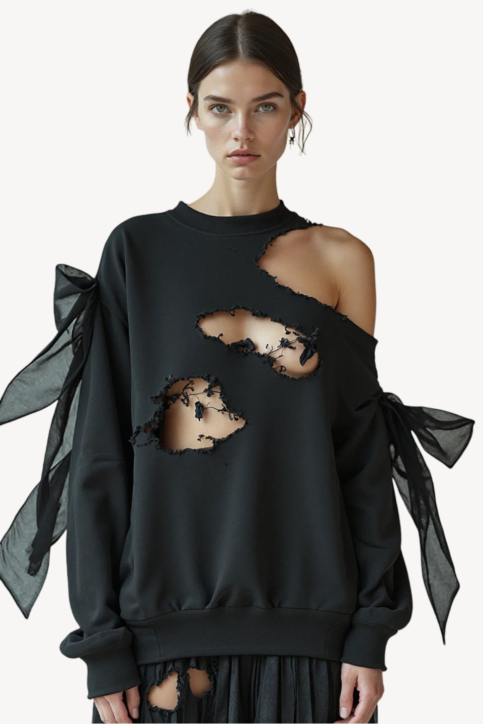 DÉCHIRÉ CUT-OUT SWEATSHIRT