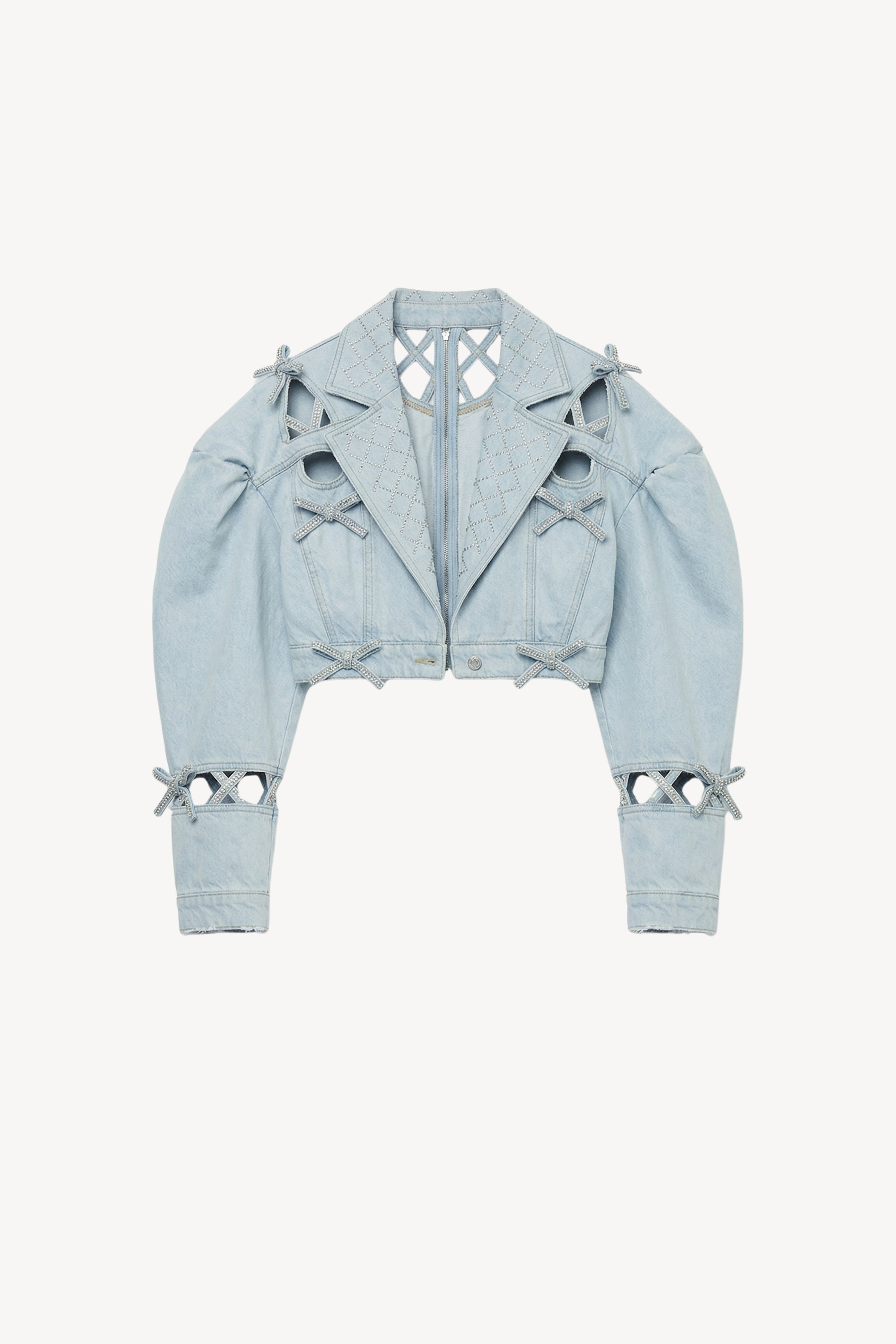 CROPPED DENIM JACKET IN LIGHT BLUE