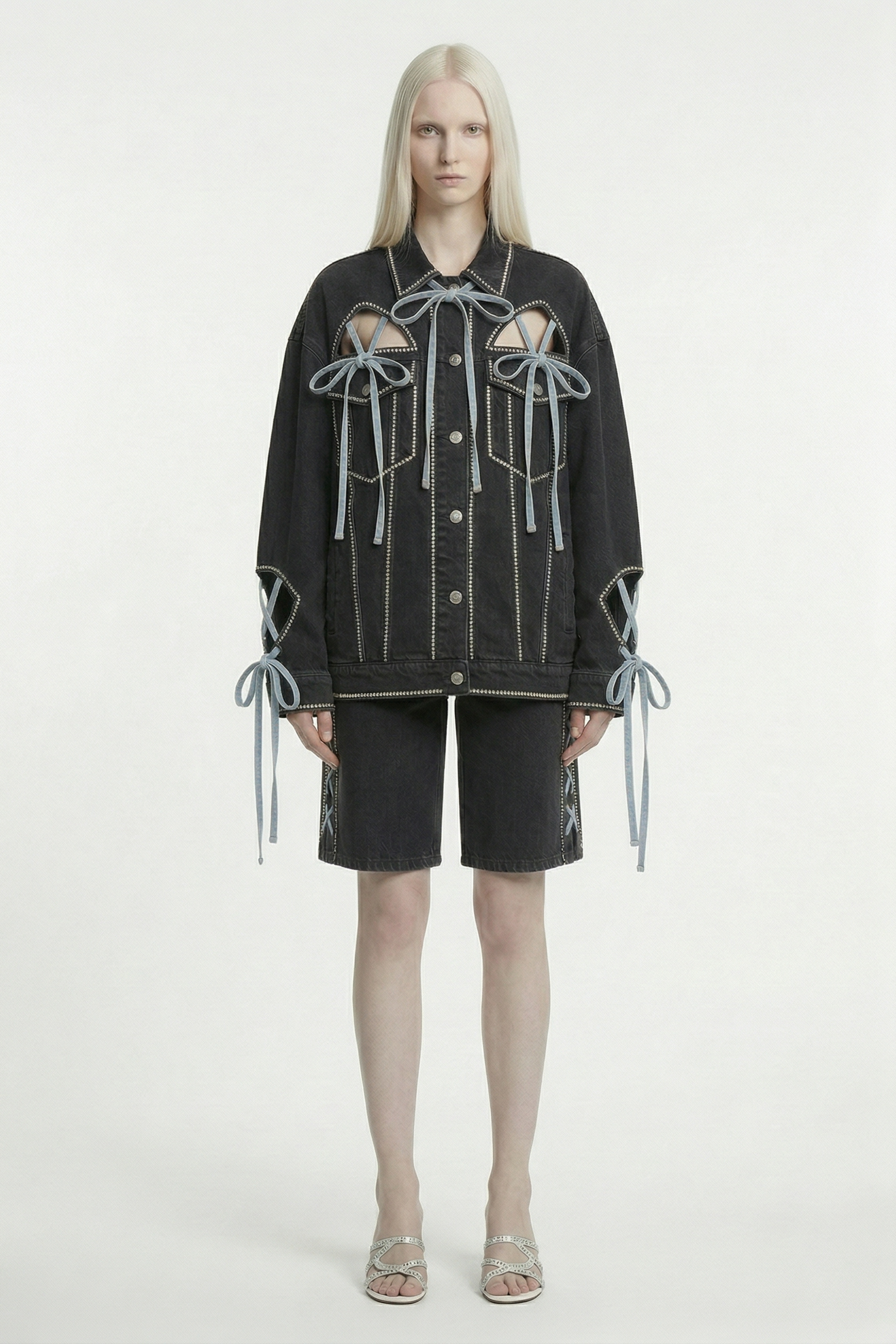 DENIM JACKET IN WASHED BLACK