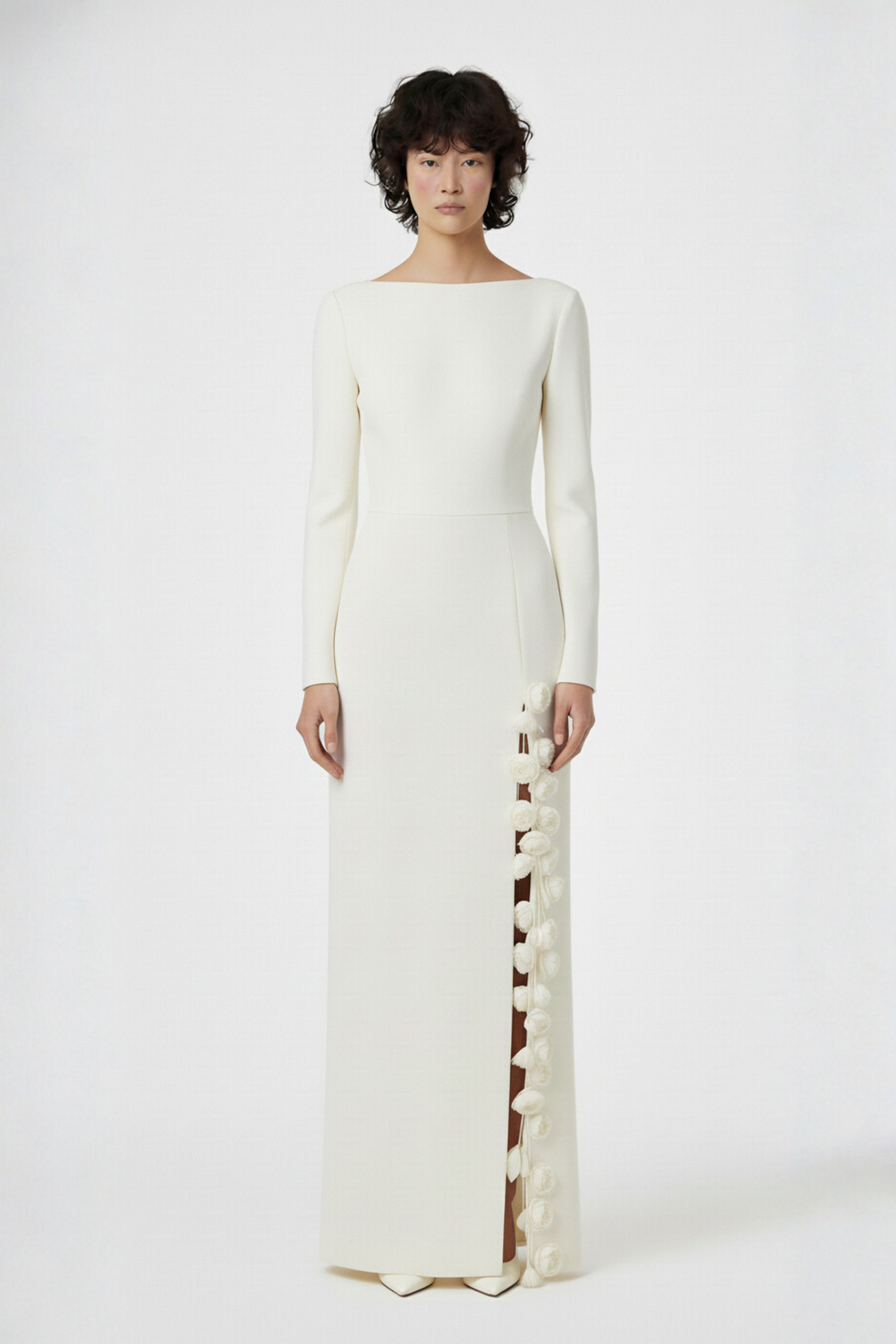 IVORY ROSE-SLIT COLUMN GOWN