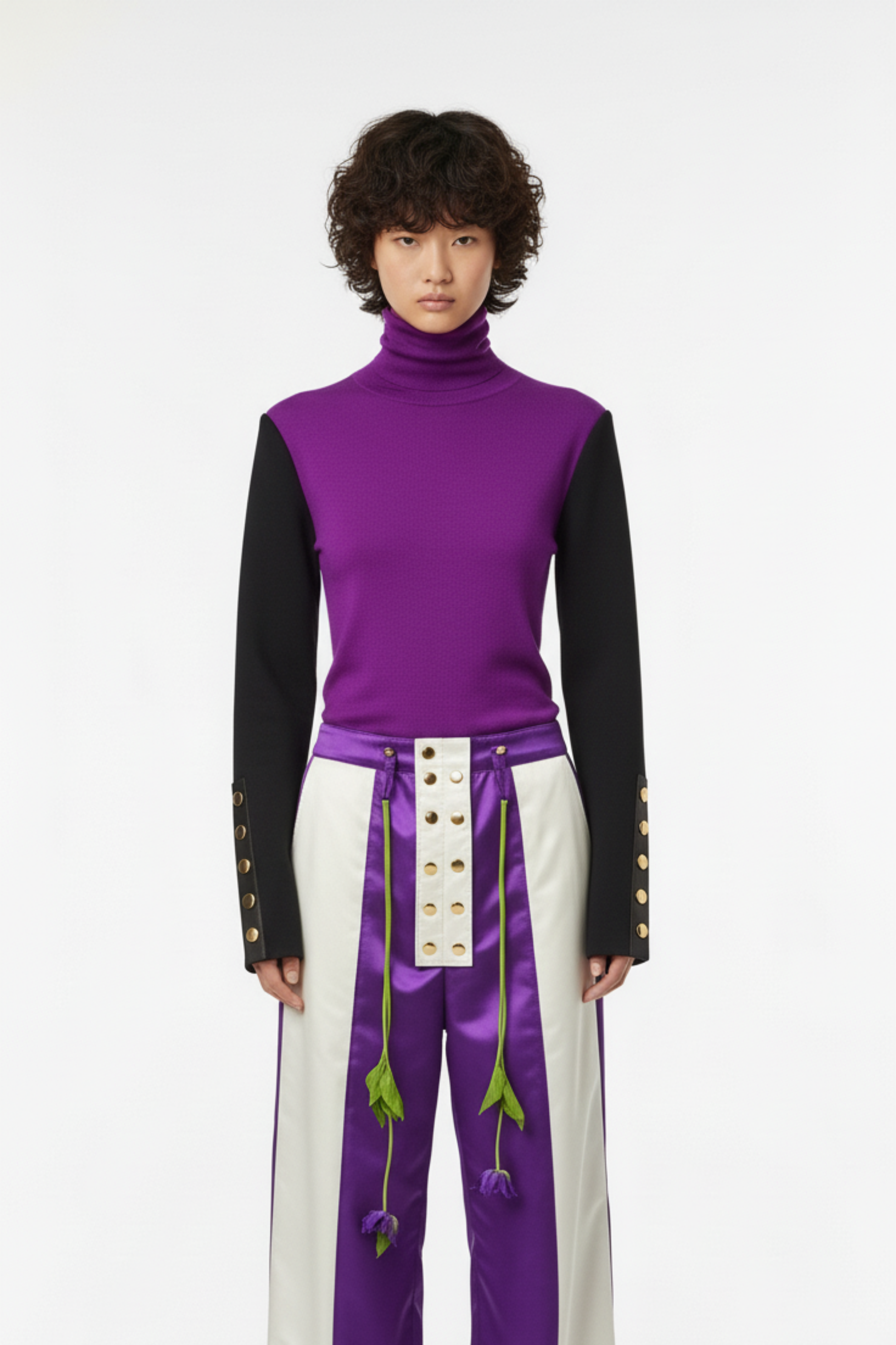 TWO-TONE JERSEY TURTLENECK