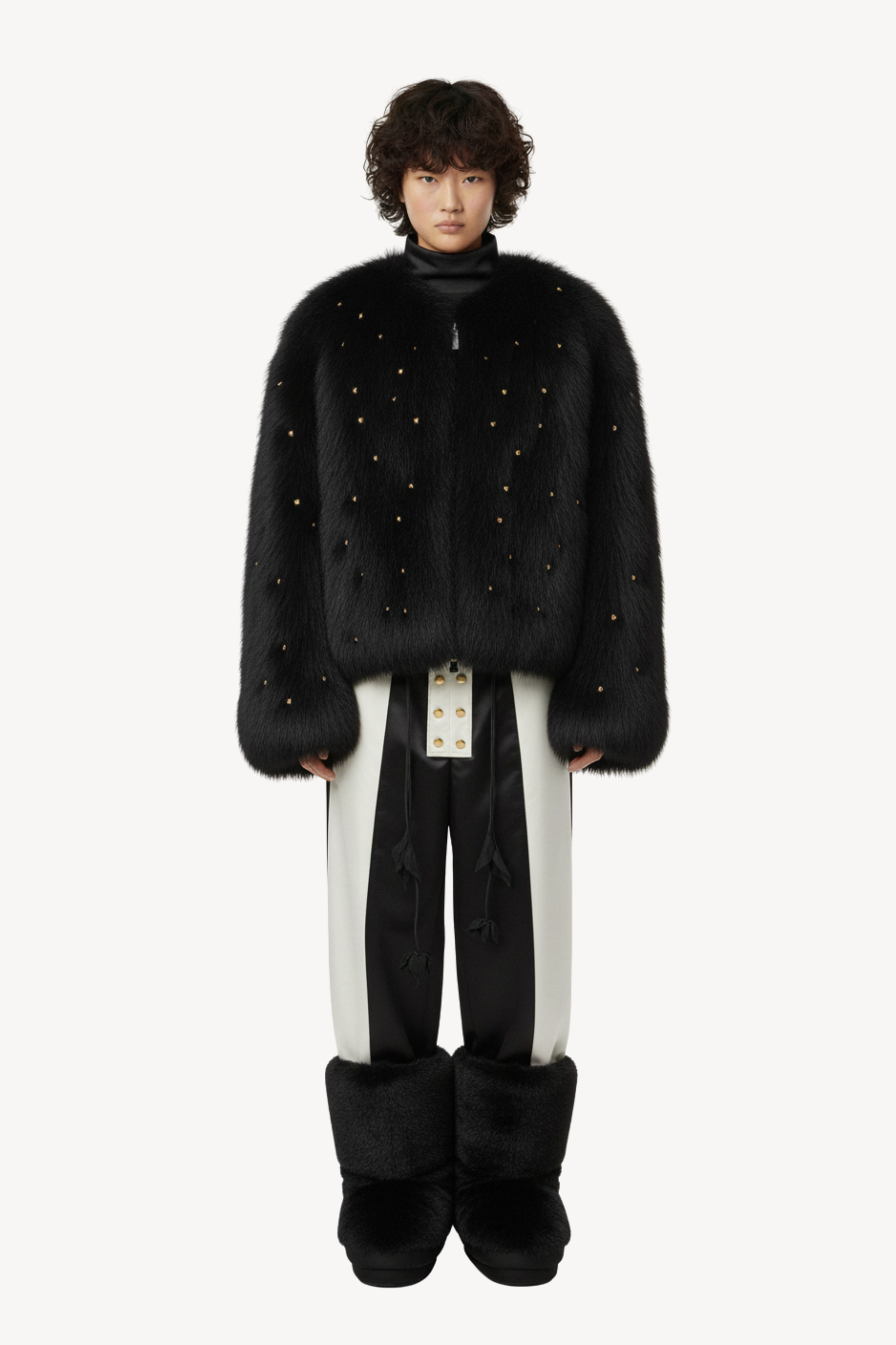 FAUX FUR JACKET IN BLACK